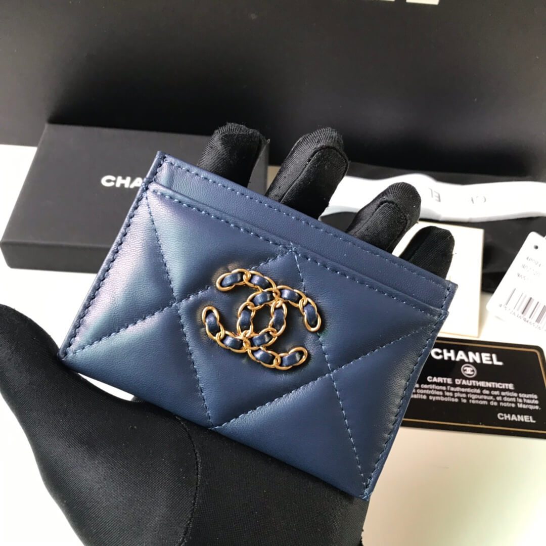 Chanel 19 Blue Card Holder - Image 3