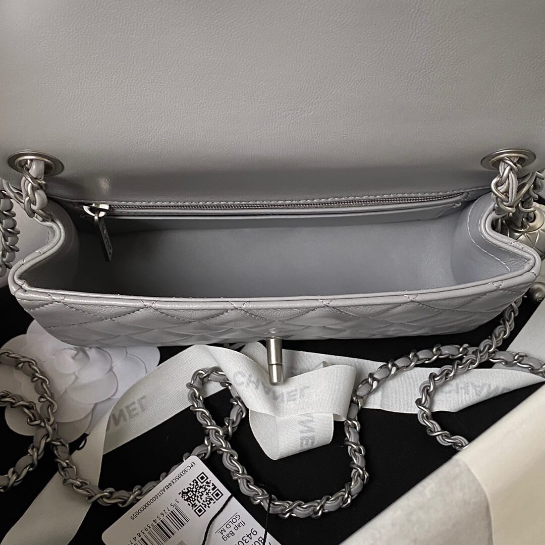 Chanel Mini Rectangular Flap Bag - Image 6