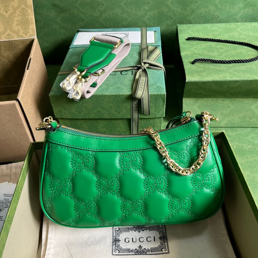 Gucci Matelasse Green Handbags - Image 7