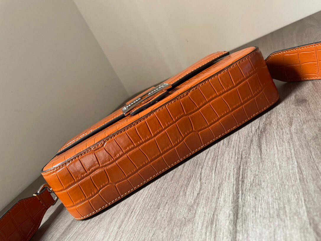 Fendi Baguette Brown Bag Crocodile Leather - Image 2