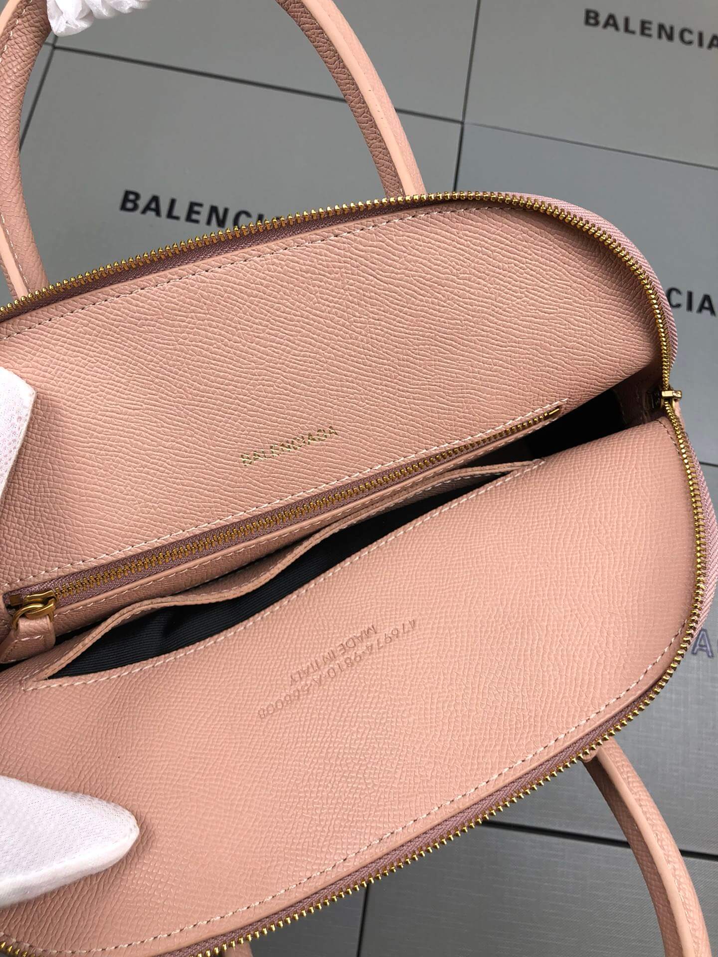 Balenciaga Ville Bag - Image 5
