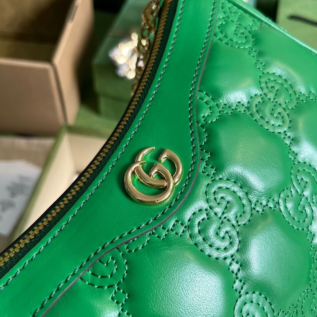 Gucci Matelasse Green Handbags - Image 8