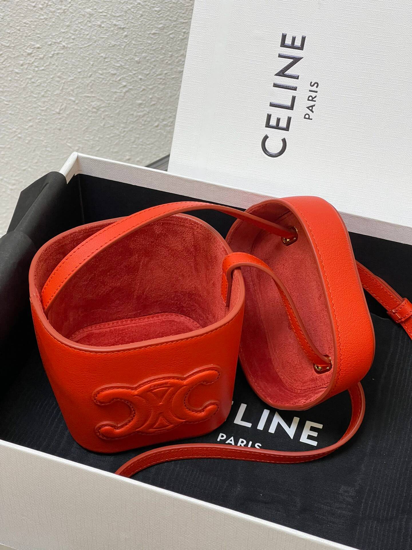 Celine Box Cuir Bag in Red - Image 2