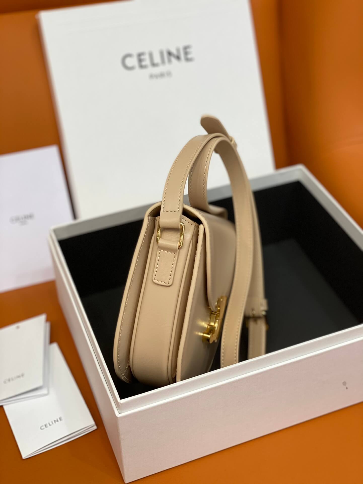 Celine Besace Clea In Shiny Calfskin Leather Bag - Image 4