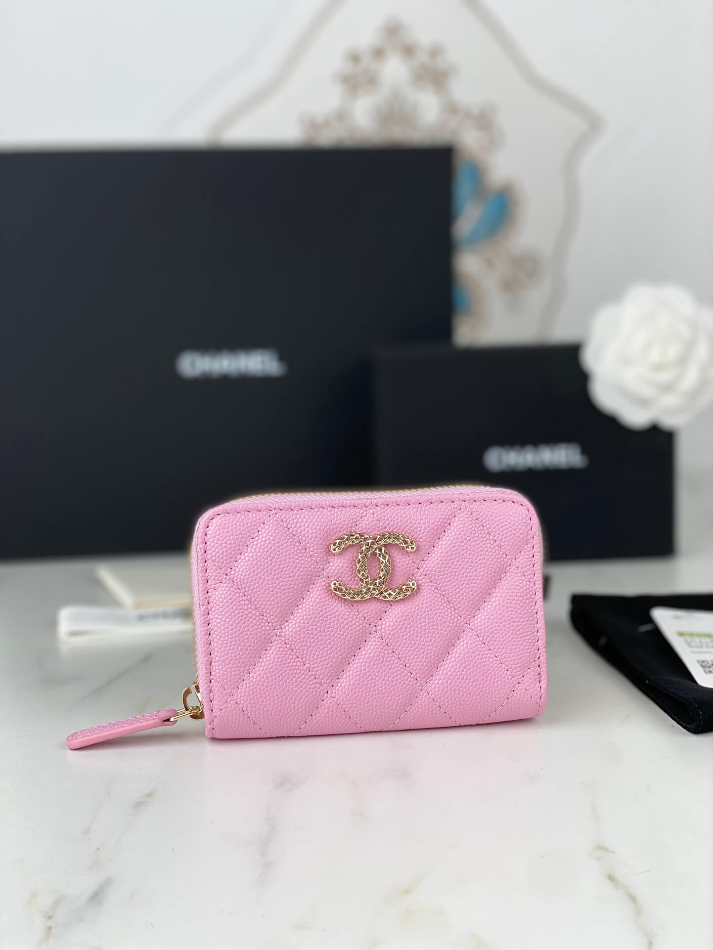 Chanel Zipped Coin Pink Purse