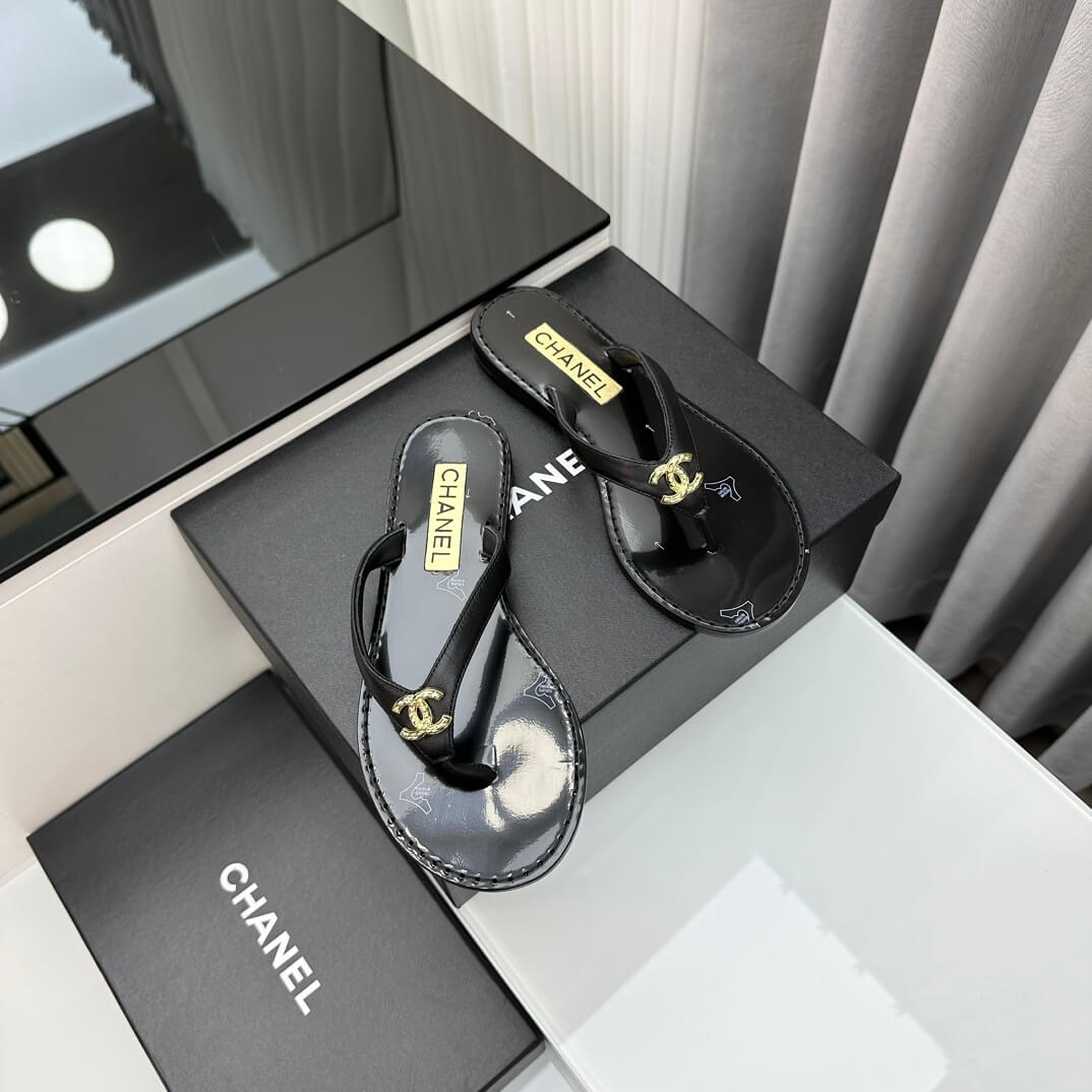 Chanel Flip Flops Black Sandals - Image 4