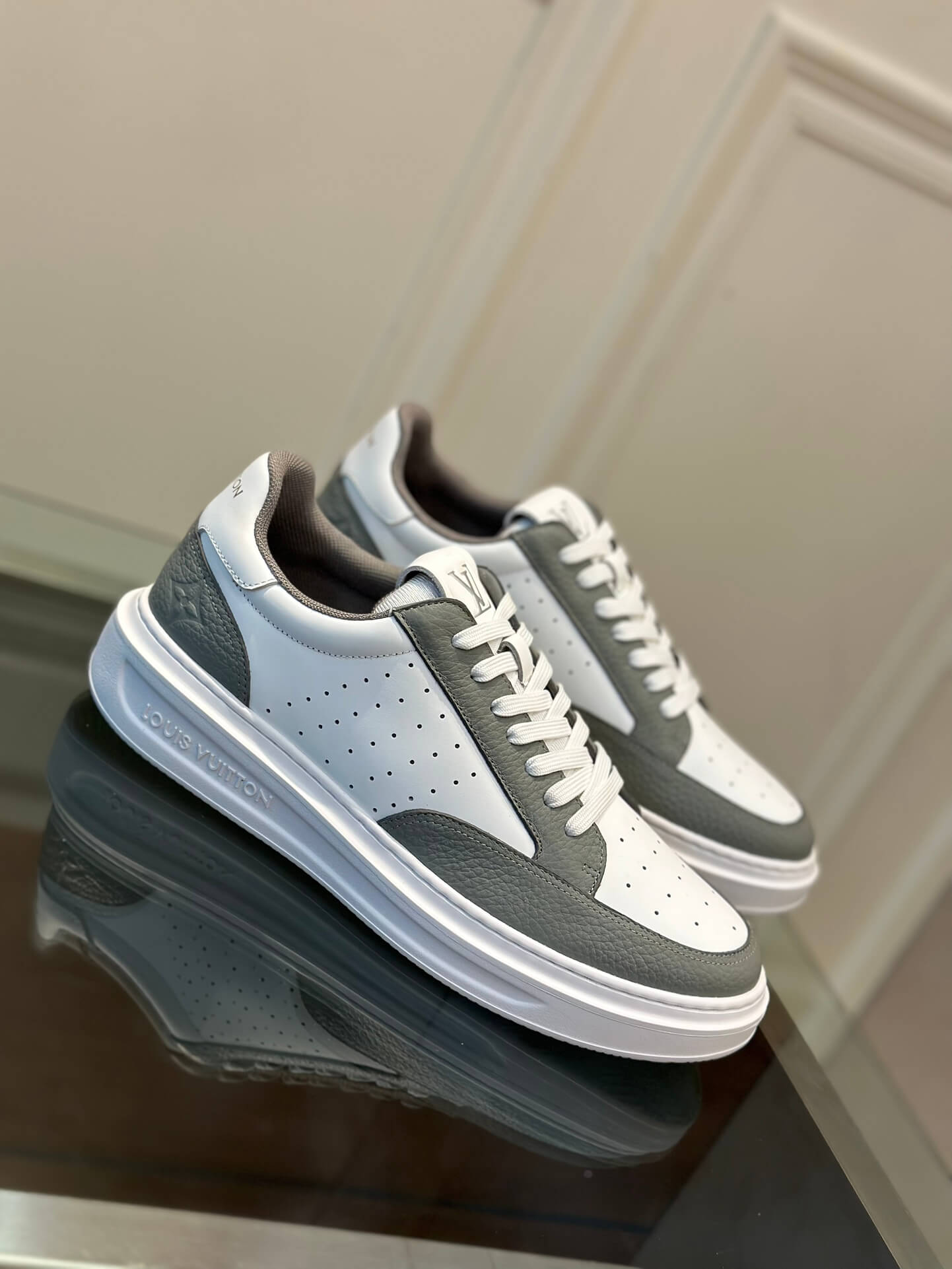 Louis Vuitton Time Out Sneakers - Image 2