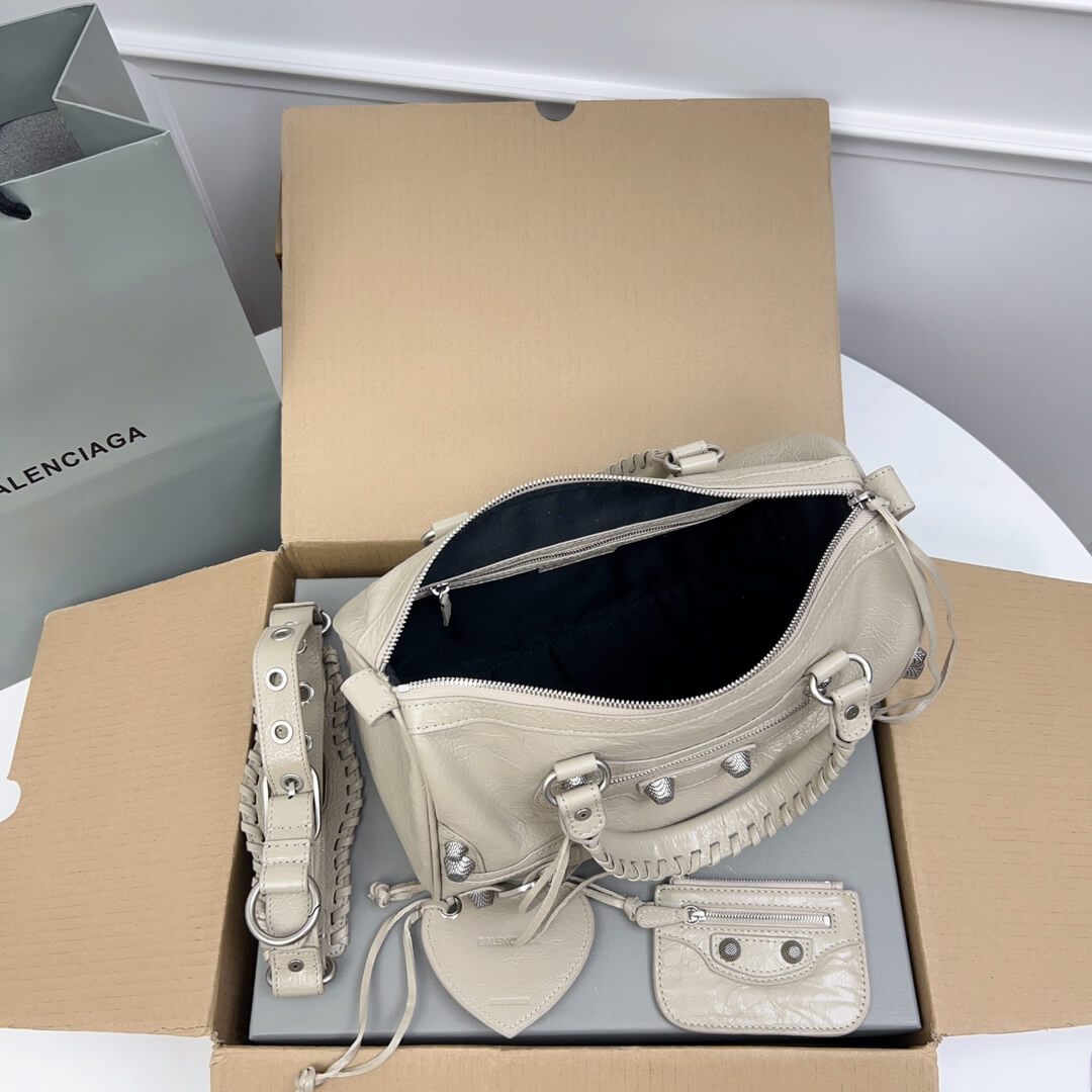 Balenciaga Classic City Bag - Image 2