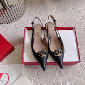 Valentino Garavani Slingback with Vlogo