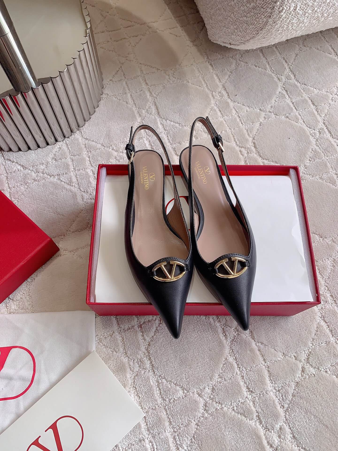Valentino Garavani Slingback with Vlogo