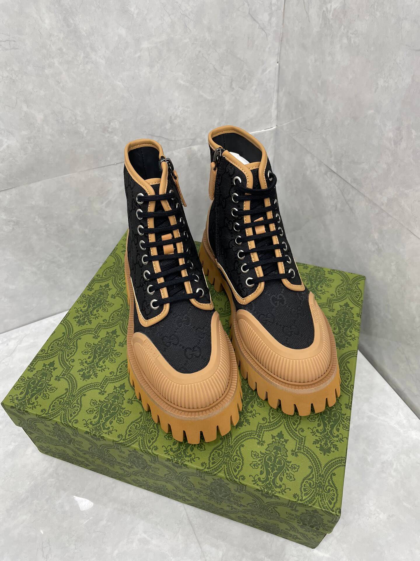 Gucci Men Ankle Boot - Image 6