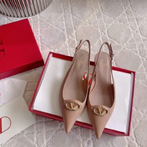 Valentino Garavani Slingback with Vlogo