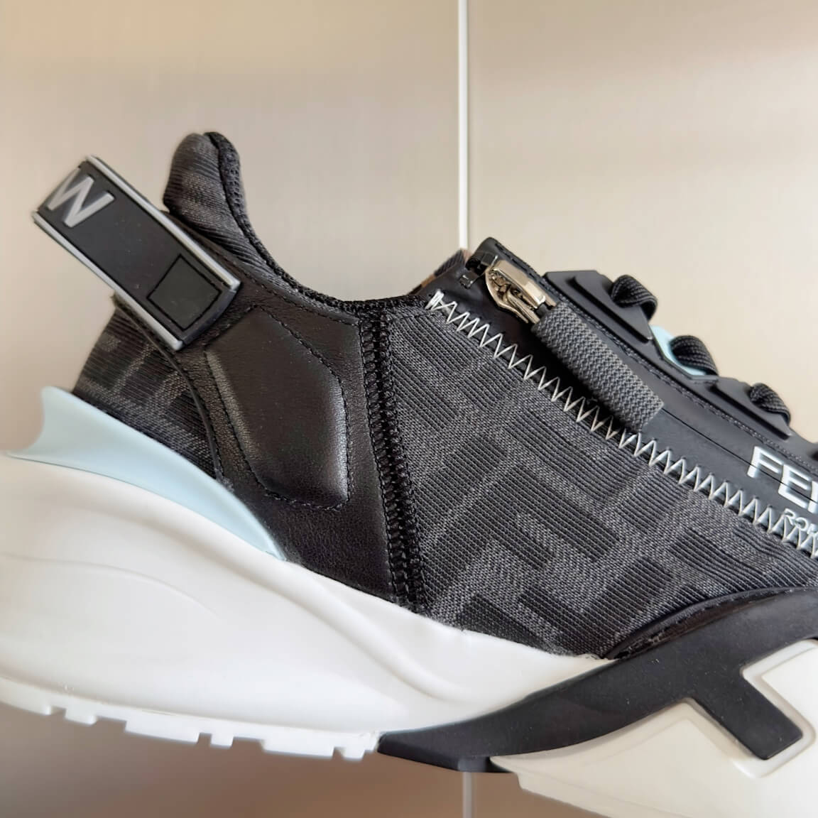 Fendi Flow Men's Leather Sneakers - Image 3