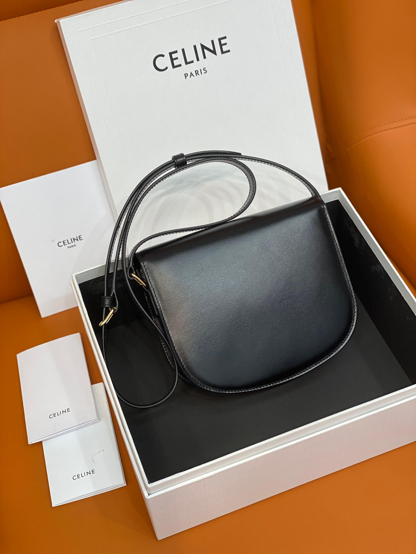 Celine Besace Clea In Shiny Calfskin Leather Bag in Black - Image 3