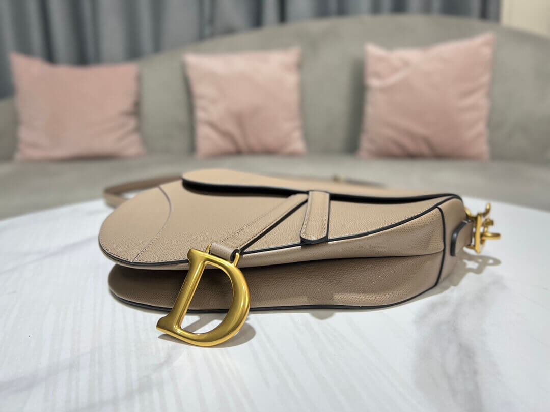 Dior Saddle Bag in Grey - Image 4