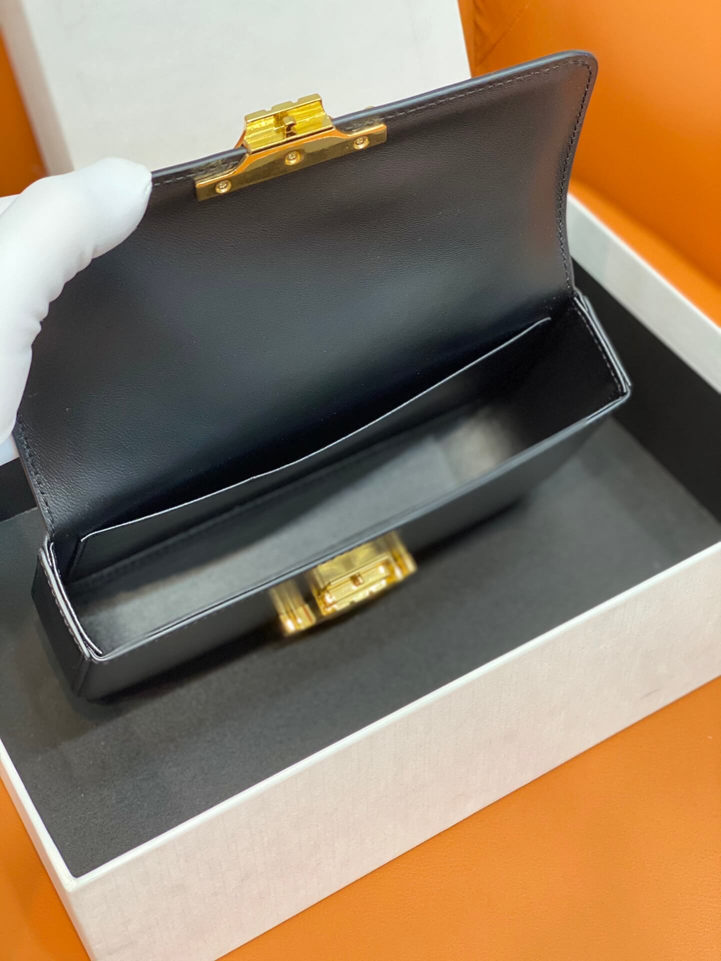 Celine Black Triomphe Shoulder Bag with Chain - Image 3
