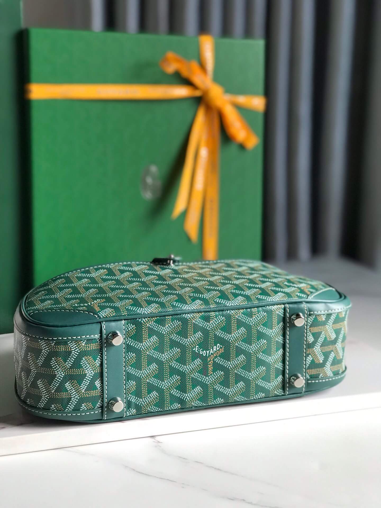 Goyard Saint Jeanne Green Bag - Image 6