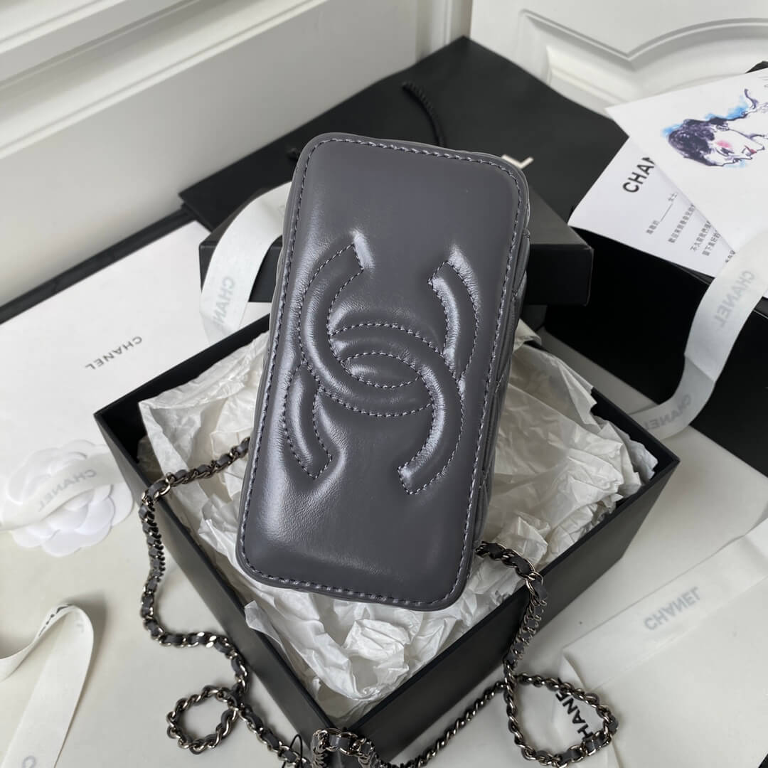 Chanel 22C Caviar Vanity Bag - Image 5