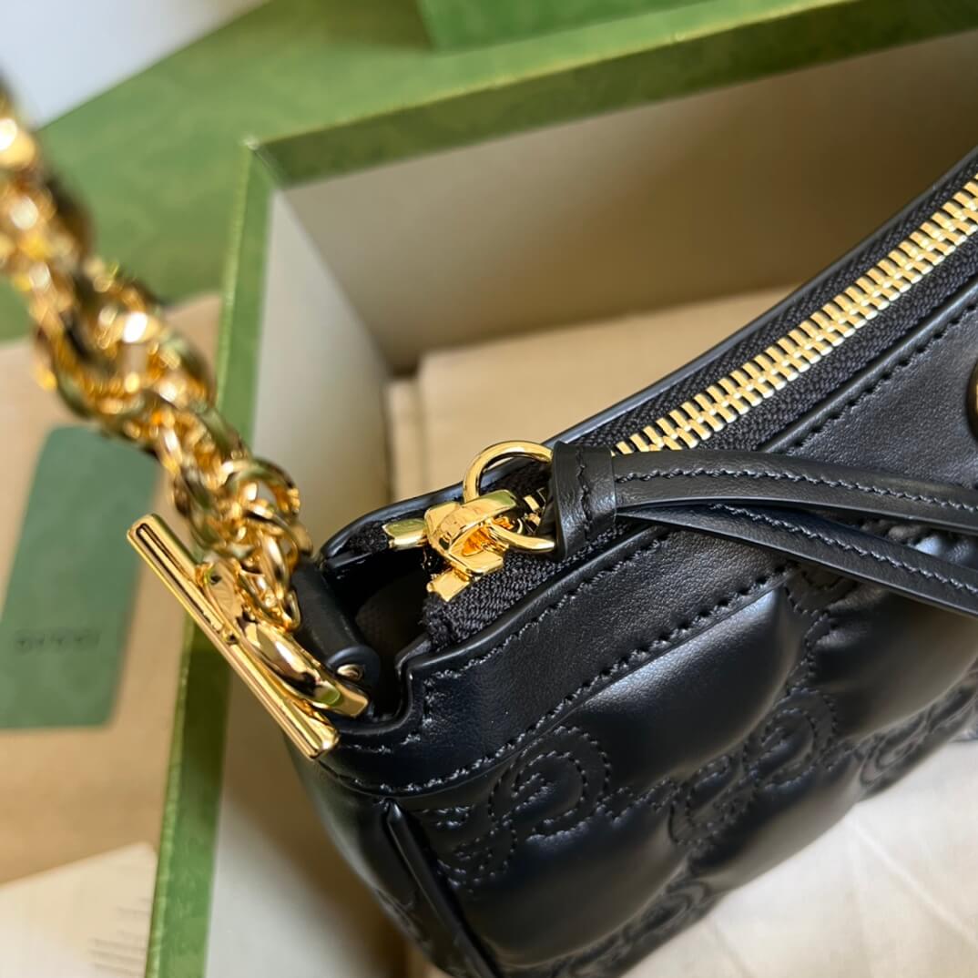 Gucci Matelasse Black Handbags - Image 4
