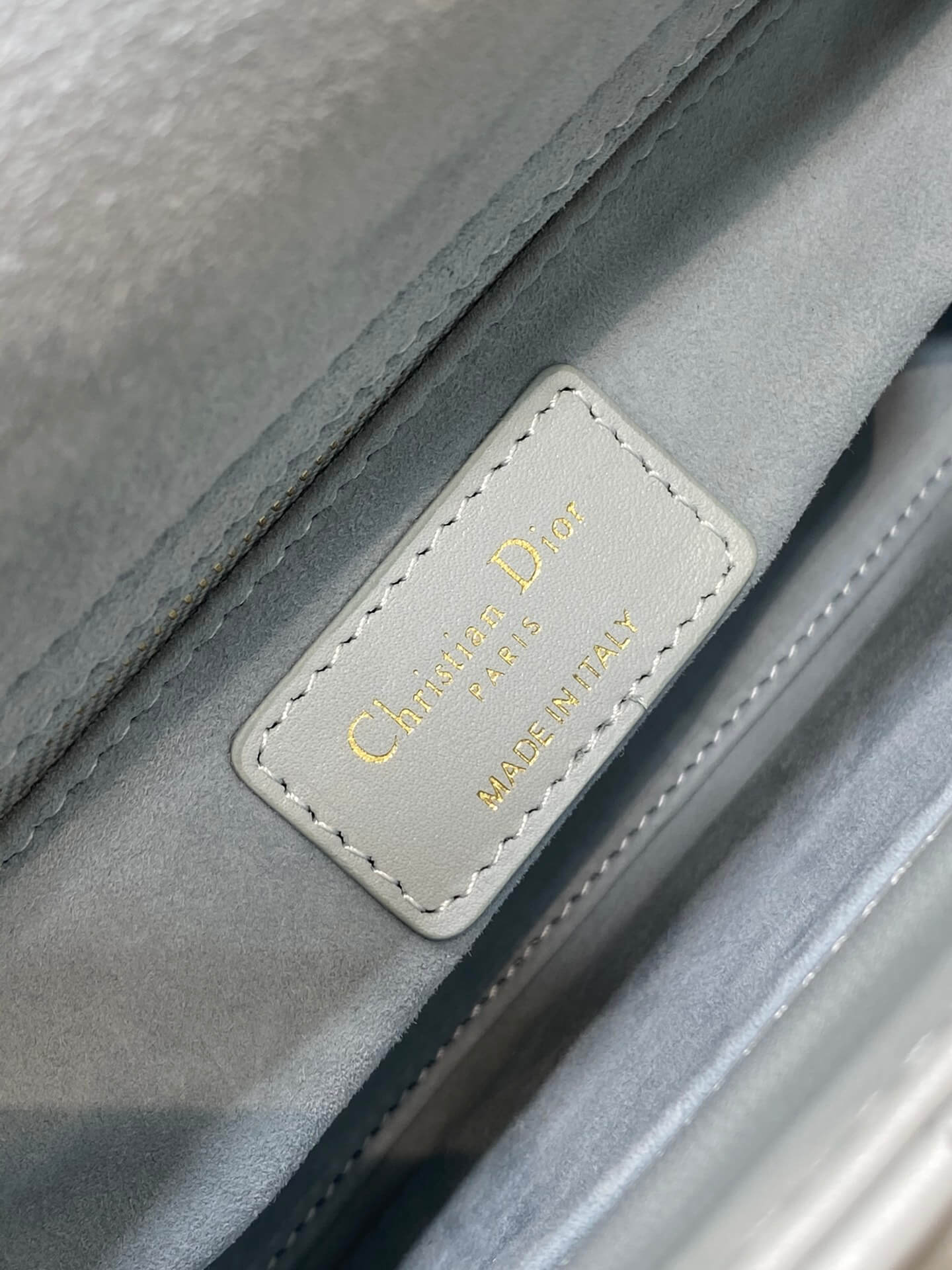 Lady Dior Bag Pearl Grey - Image 4