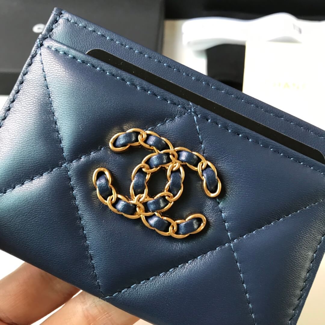 Chanel 19 Blue Card Holder - Image 5