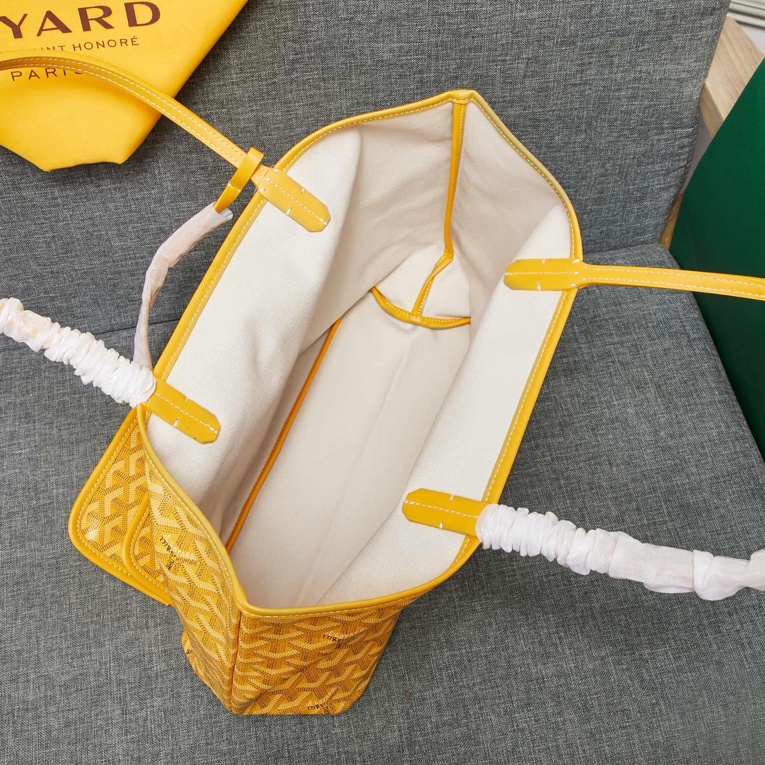 Goyard Tote Large Yellow Bag - Image 6