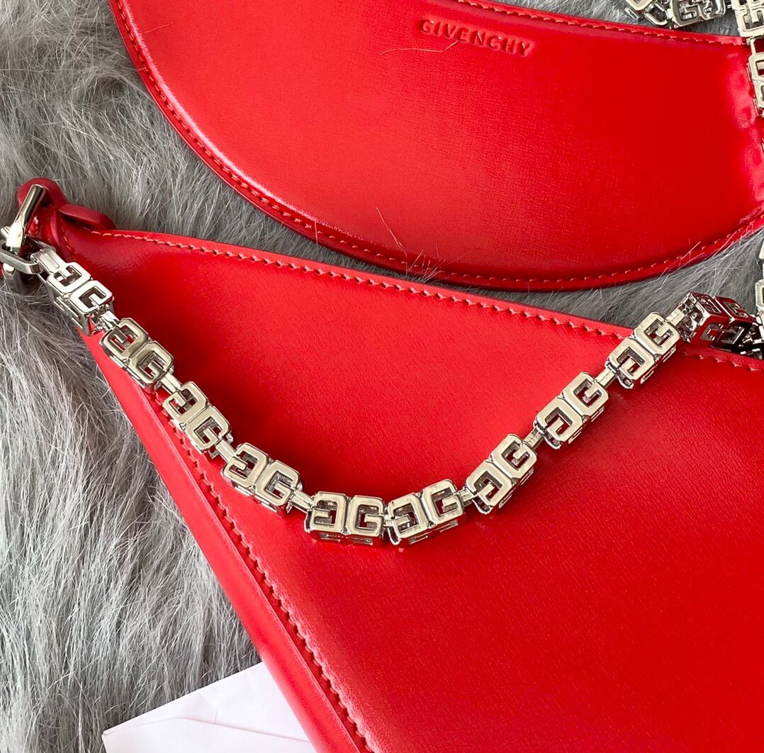 Givenchy V-Shaped Cut Out Chain Bag Red - Image 4