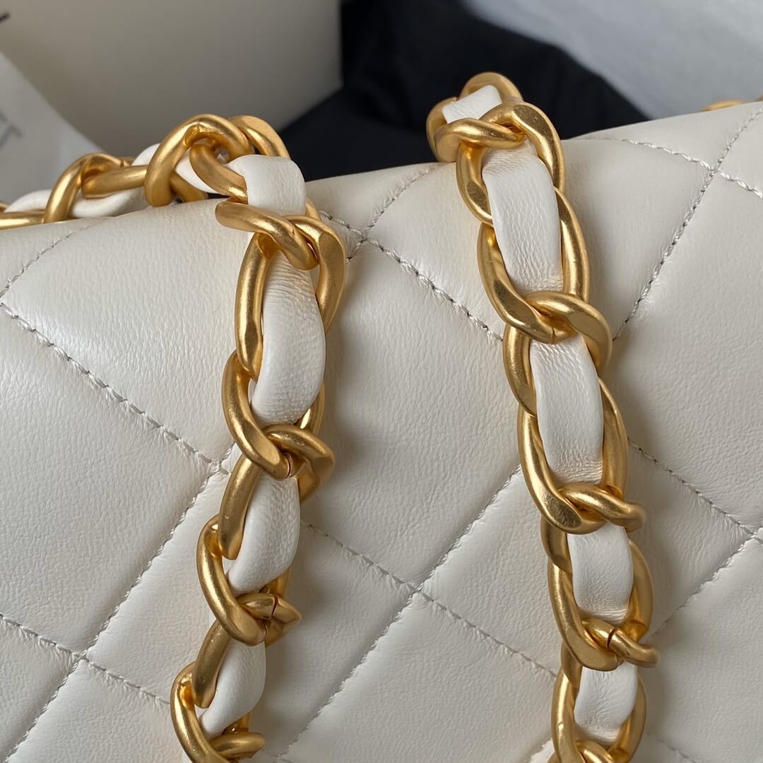 Chanel Small Flap Bag In White - Image 4