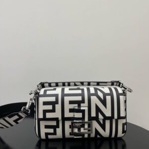 Fendi Baguette Bag In Fendi Roma Capsule Leather Black/White