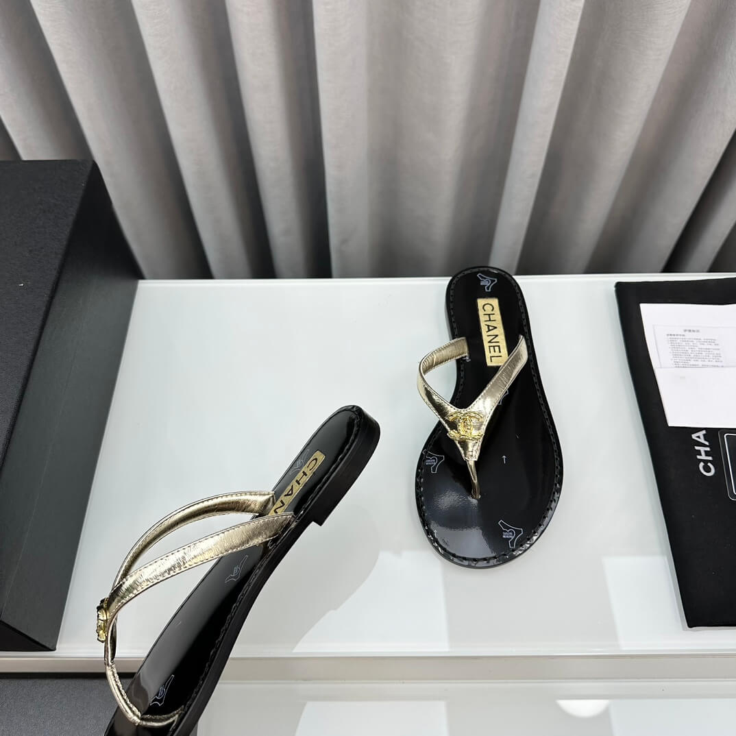 Chanel Flip Flops Sandals - Image 3