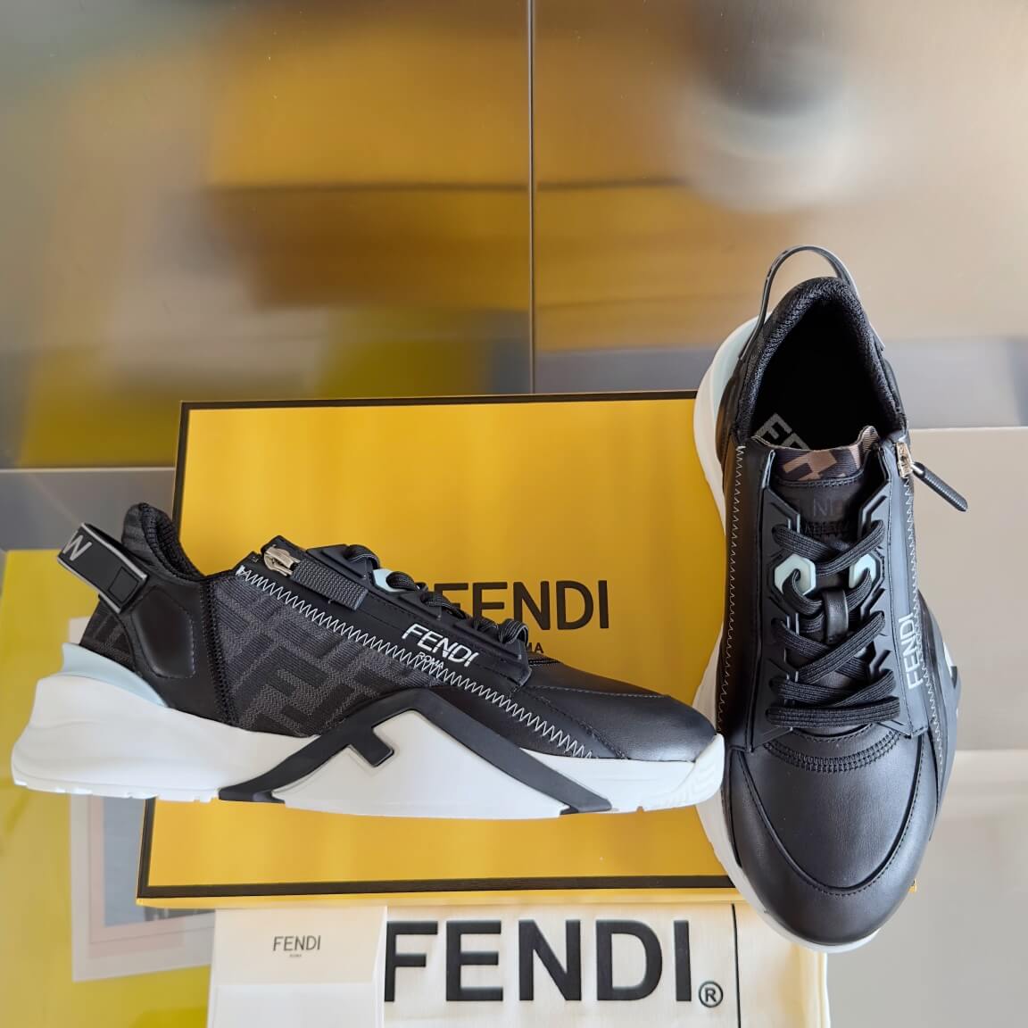Fendi Flow Men's Leather Sneakers - Image 5