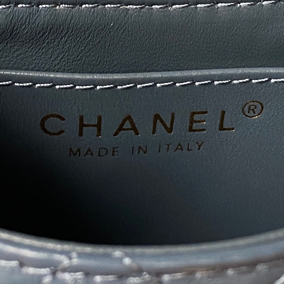 Chanel Small Kelly Shopper Bag - Image 4