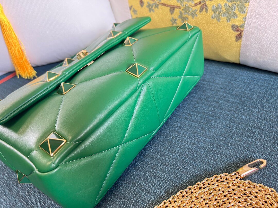 Valentino Garavani Roman Stud Green Bag - Image 2