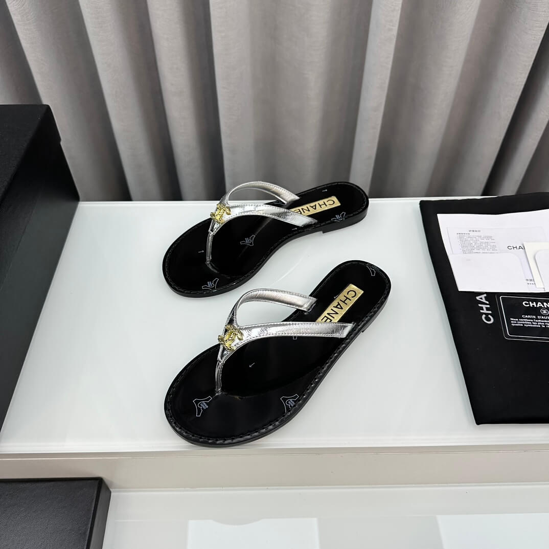 Chanel Flip Flops Sandals - Image 7