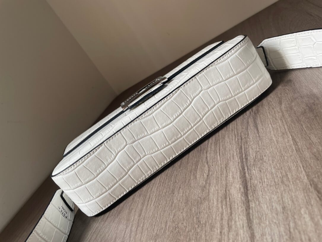 Fendi Baguette Brown White Crocodile Leather - Image 5