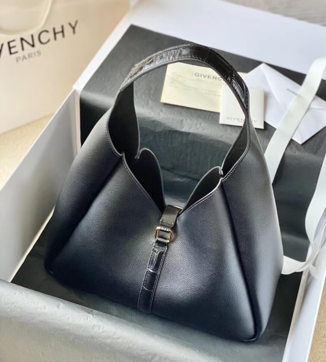 Givenchy G-Hobo Medium Shoulder Bag Black - Image 5
