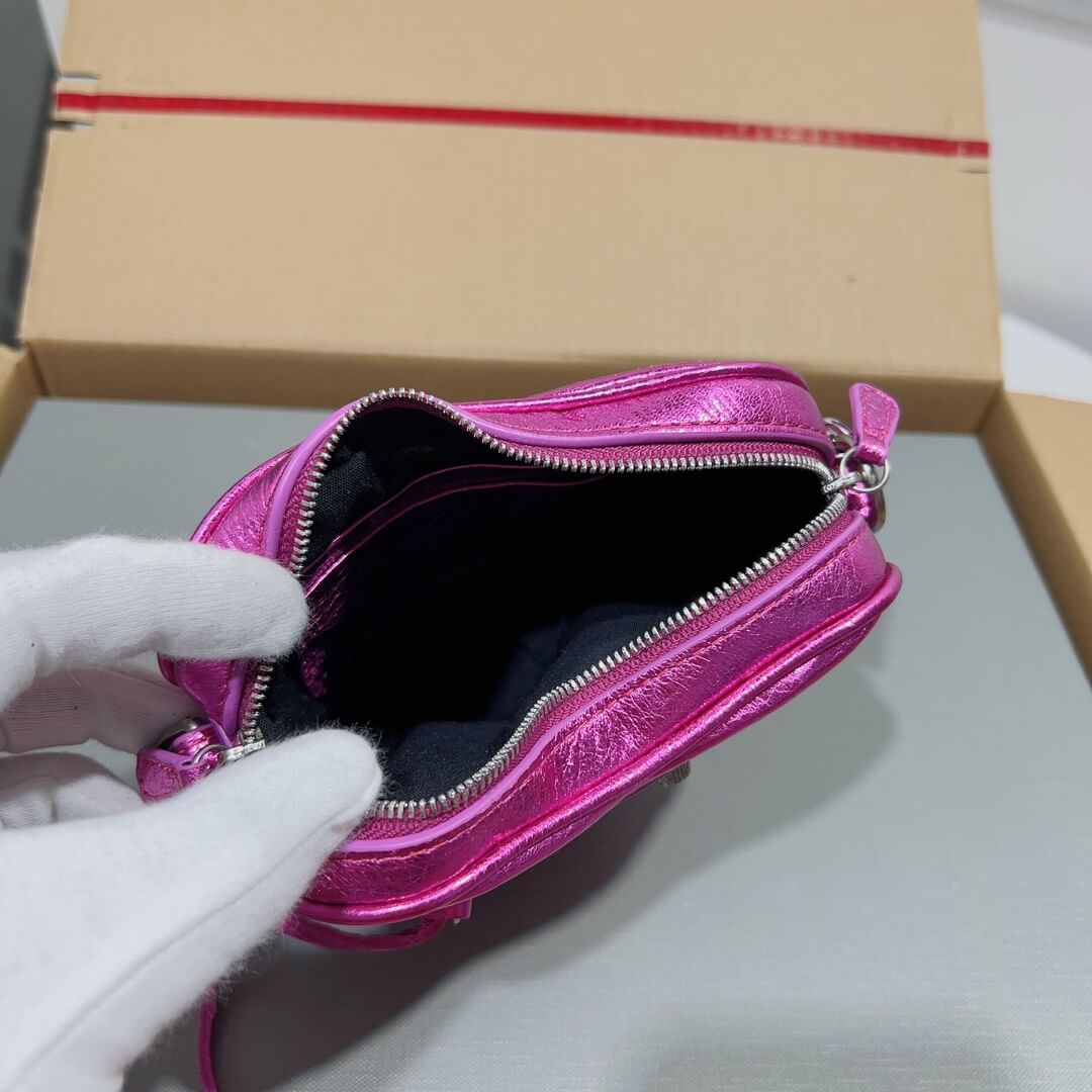 Balenciaga Mini Le Cagole Heart Bag - Image 3