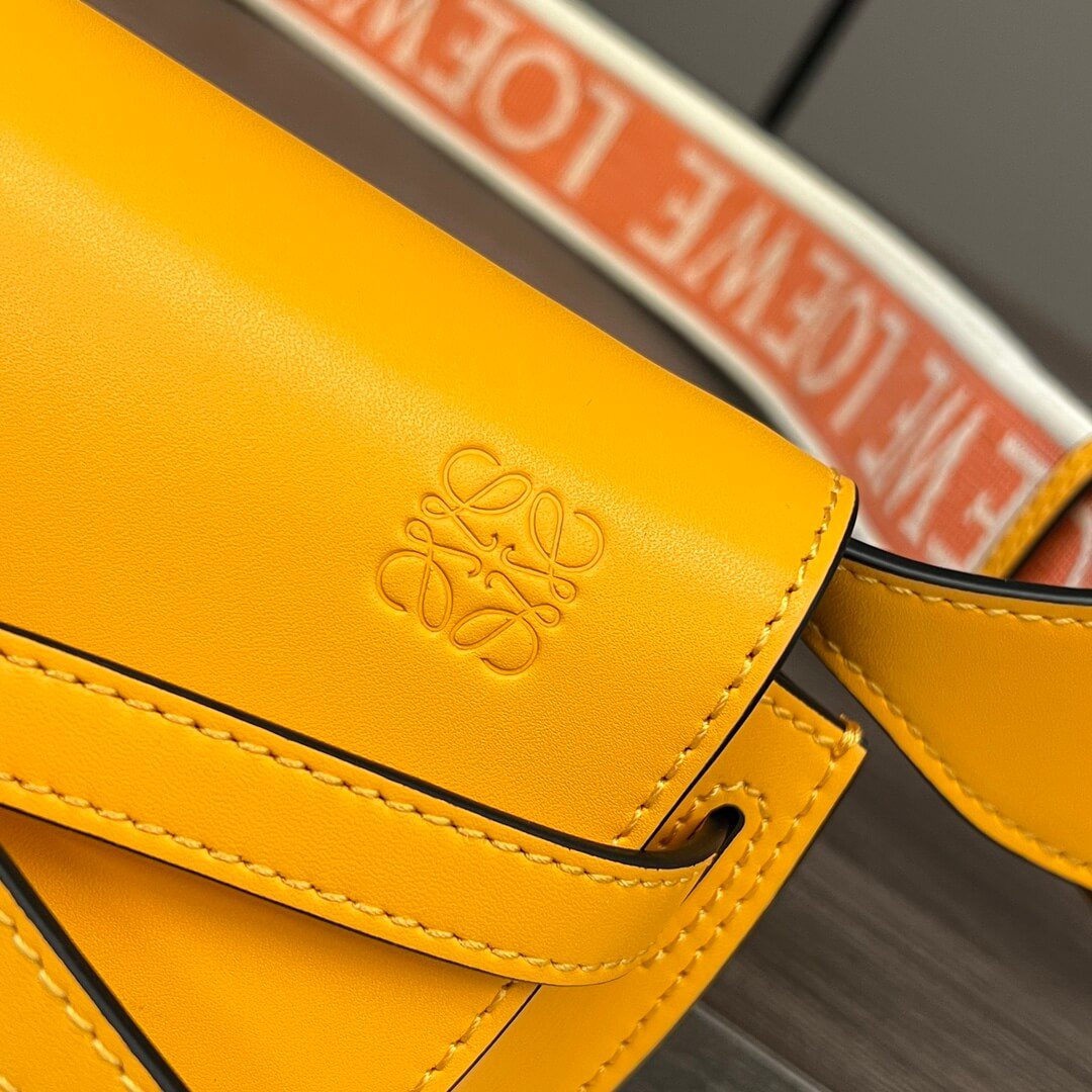 Loewe Gate Small Jacquard-trimmed Shoulder Bag - Image 4