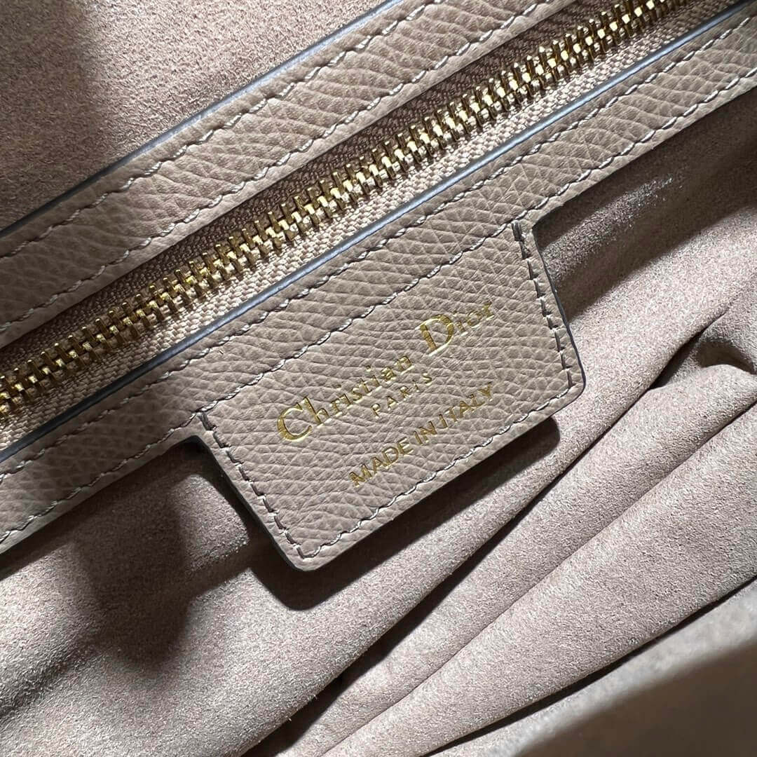 Dior Saddle Bag in Grey - Image 6