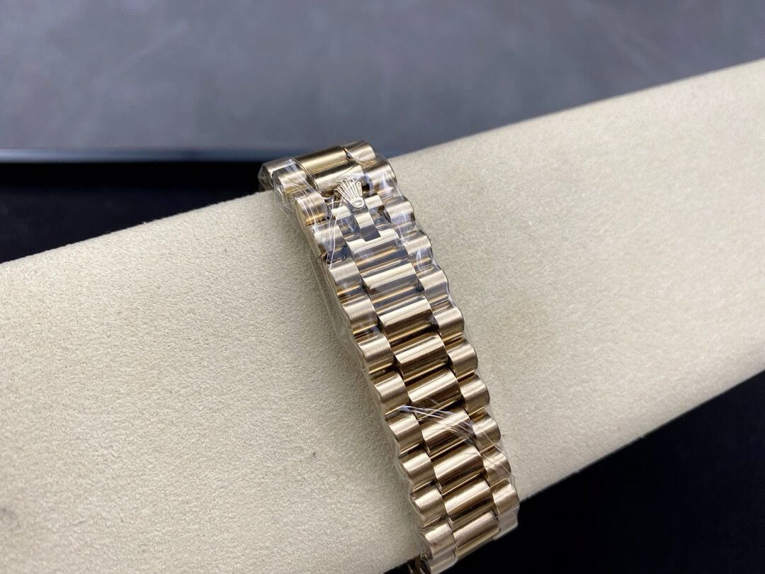 Rolex Day-Date Watch - Image 7