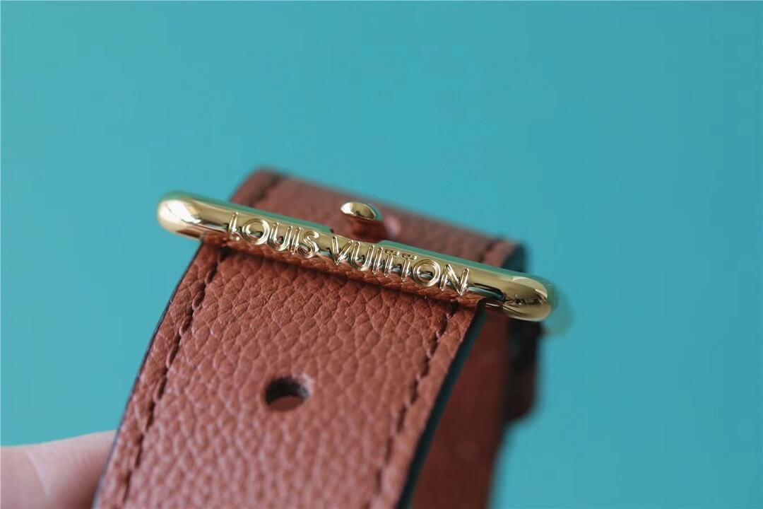 LV Oxford Lockme Leather Bag - Image 7