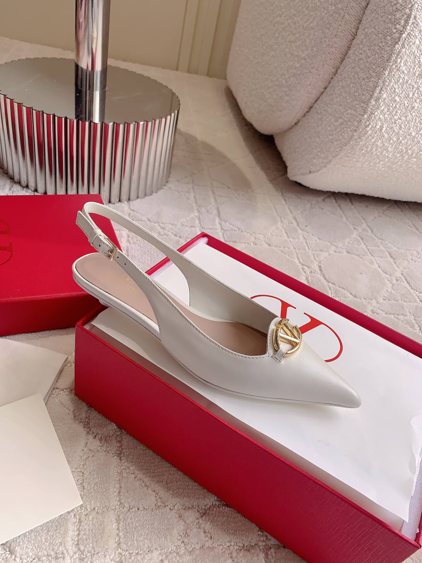 Valentino Garavani Slingback with Vlogo - Image 6