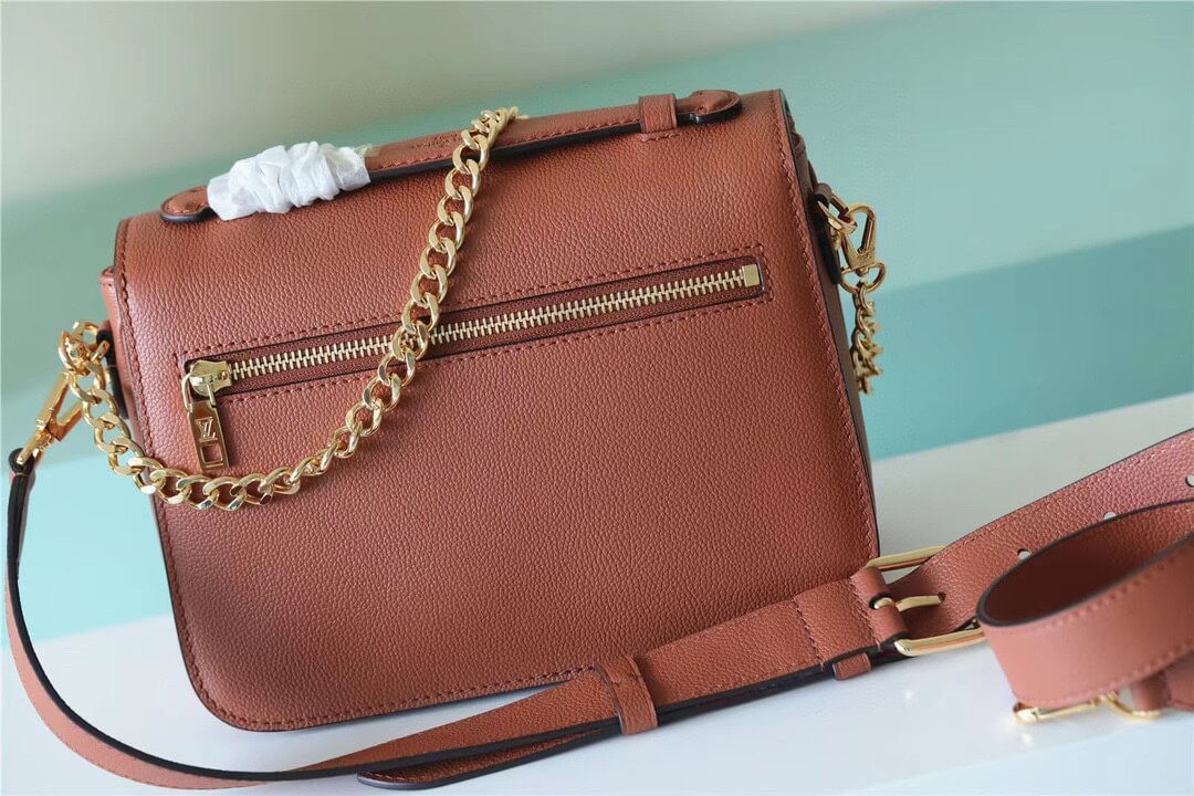 LV Oxford Lockme Leather Bag - Image 8