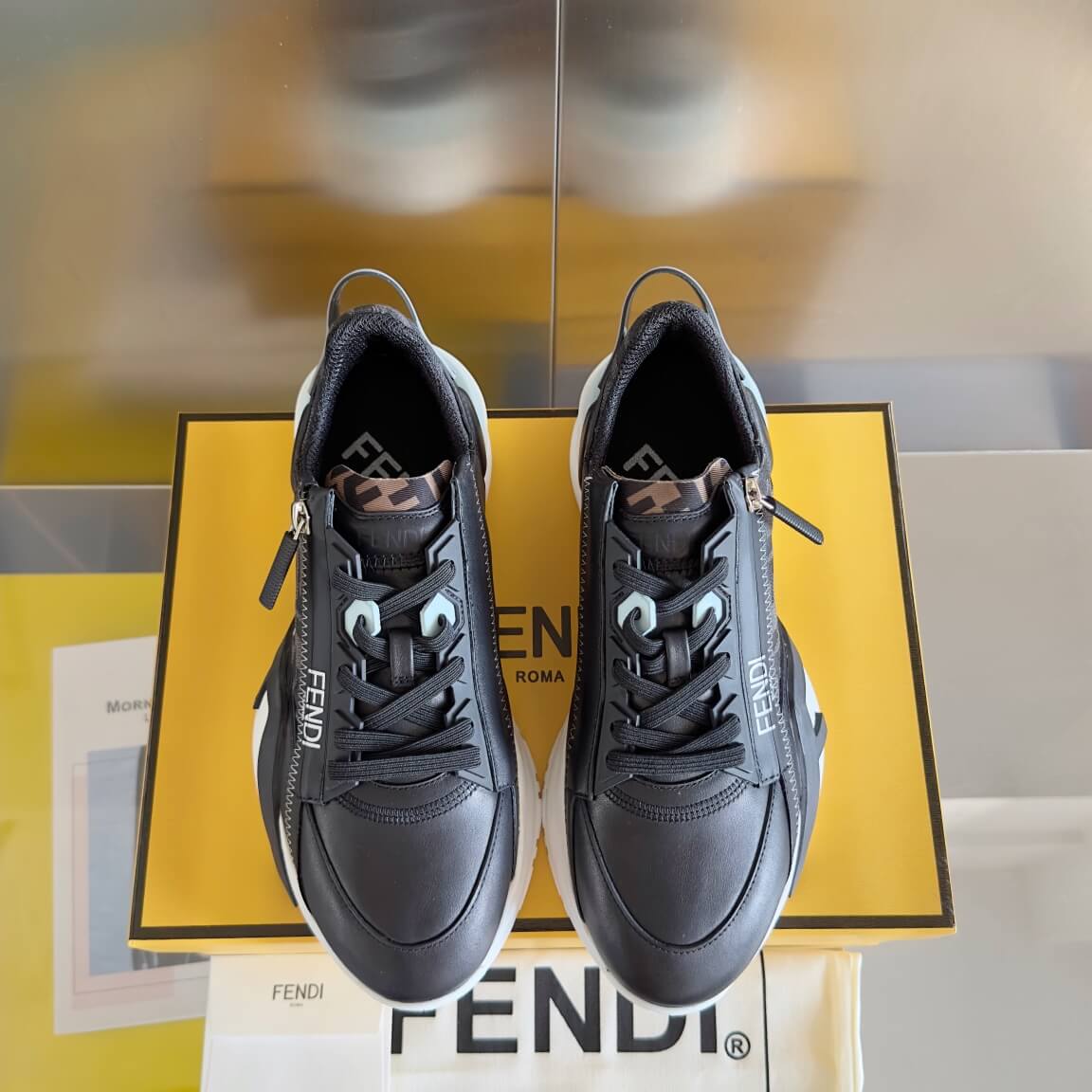 Fendi Flow Men's Leather Sneakers - Image 7