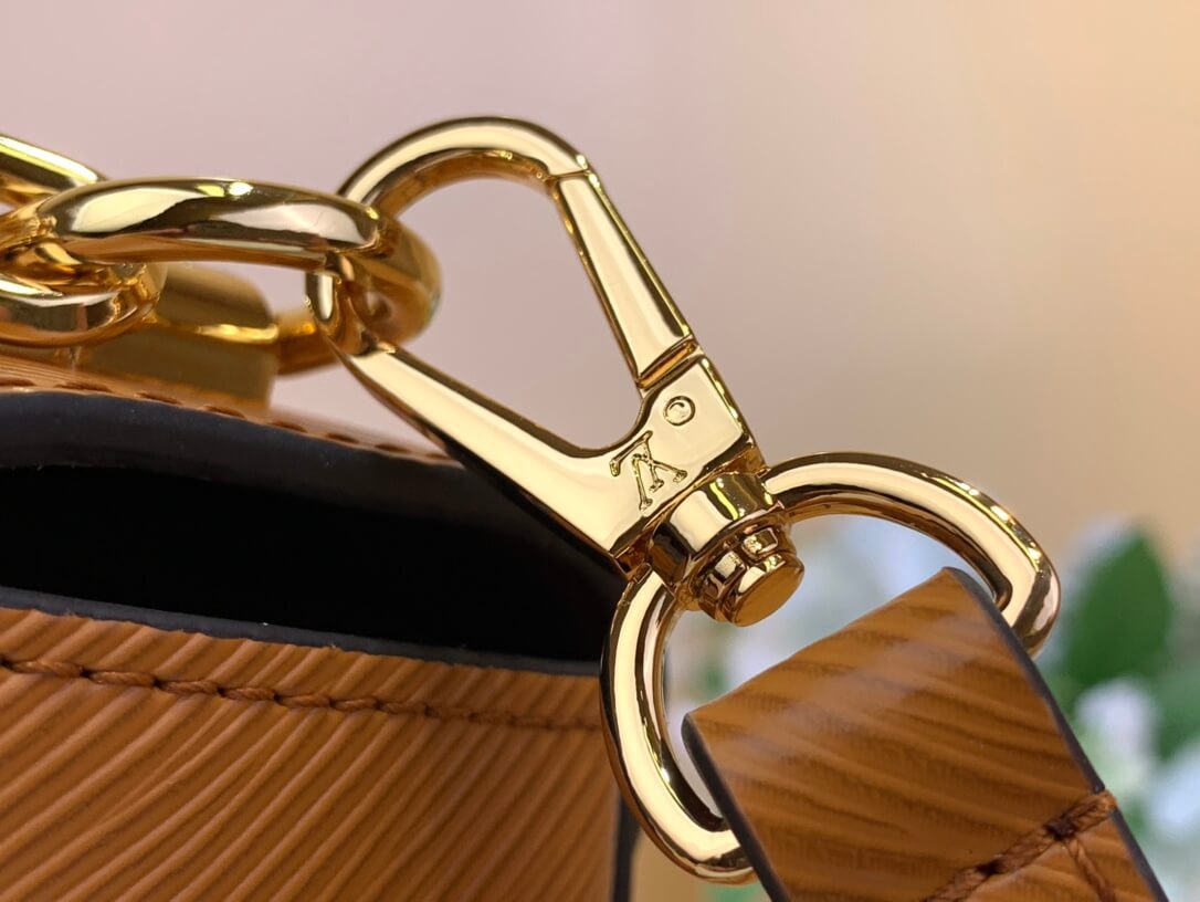 LV Twist Epi Leather Bag - Image 7