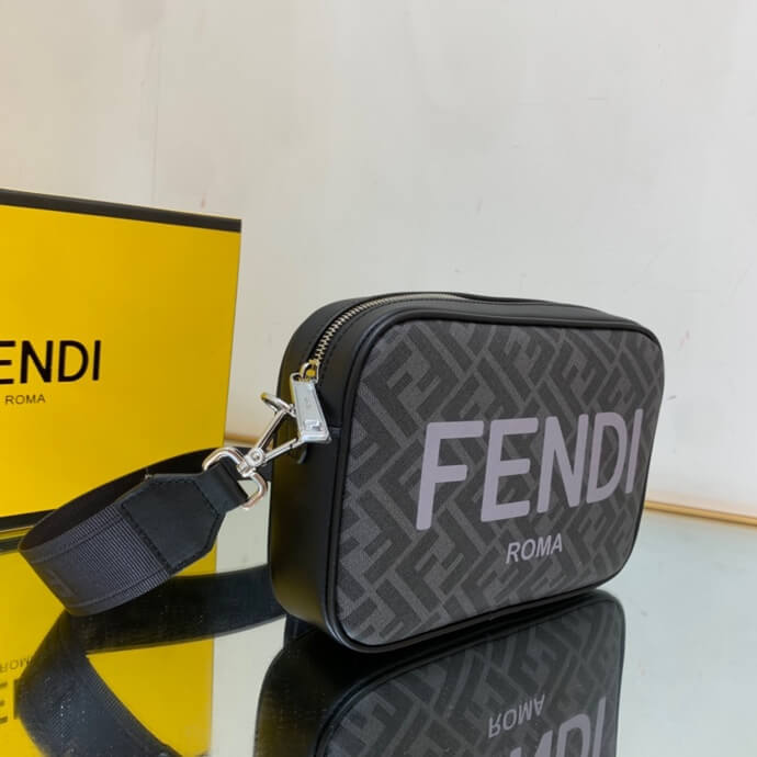 Fendi Camera Case Crossbody Men's Bag - Image 5