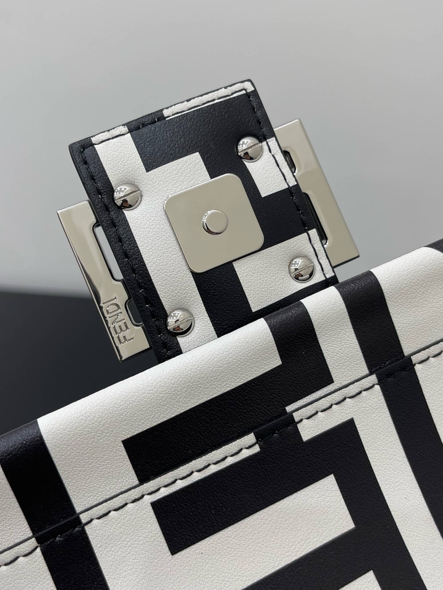 Fendi Baguette Bag In Fendi Roma Capsule Leather Black/White - Image 8