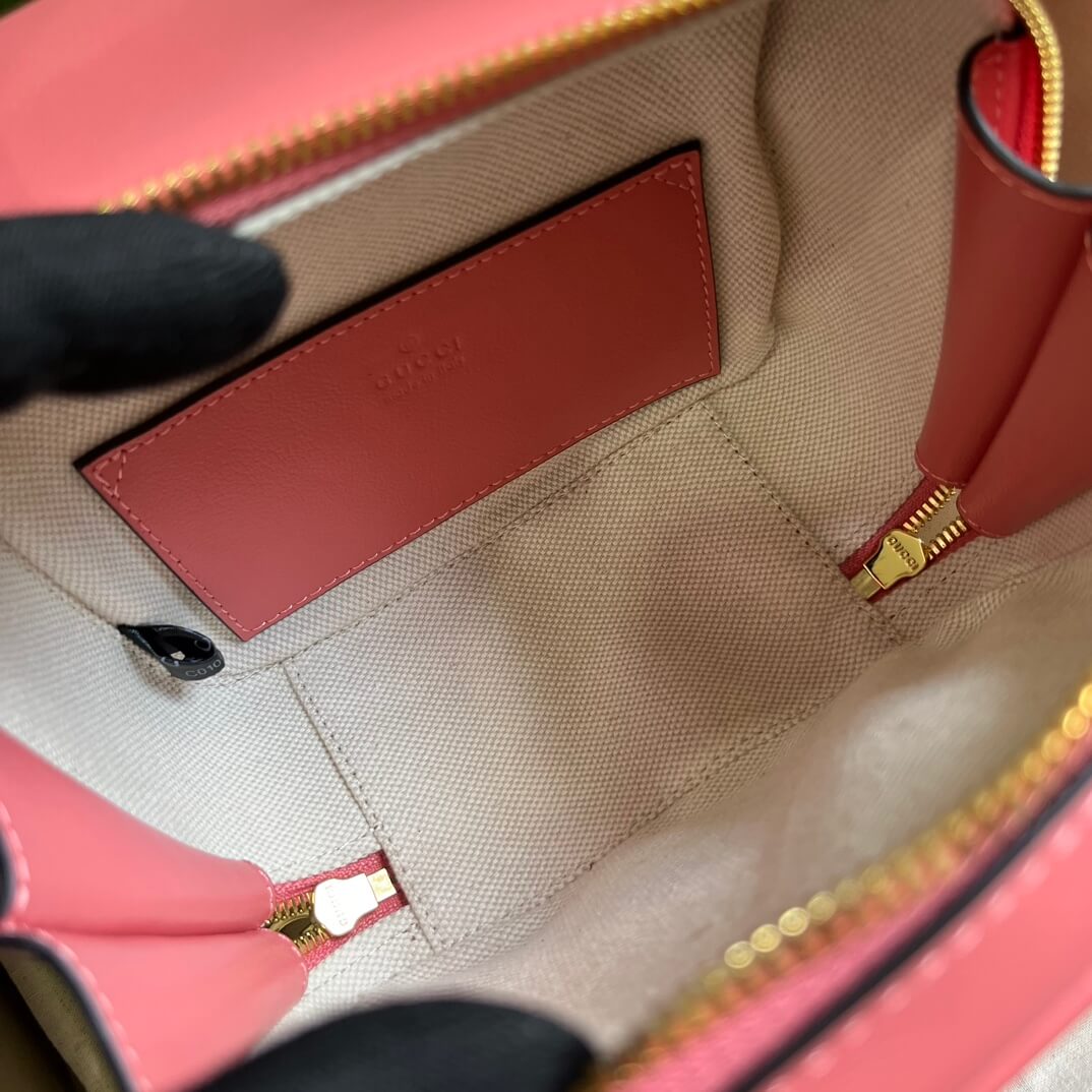 Gucci Blondie Top Handle Pink Bags - Image 4