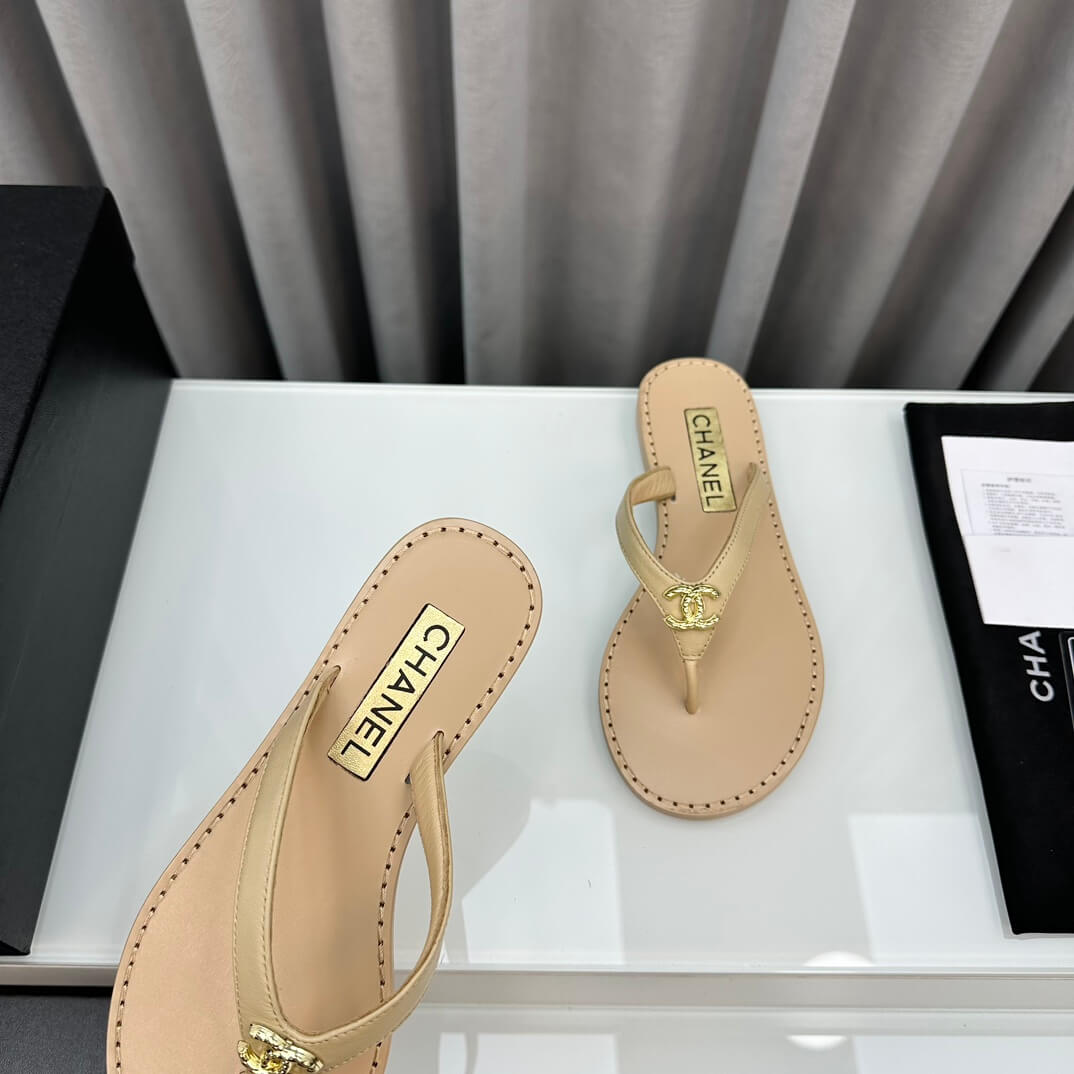 Chanel Flip Flops Sandals - Image 9