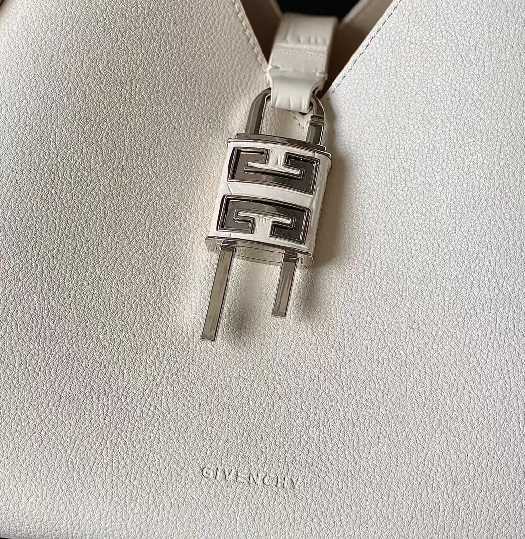 Givenchy G-Hobo Medium Shoulder Bag White - Image 9